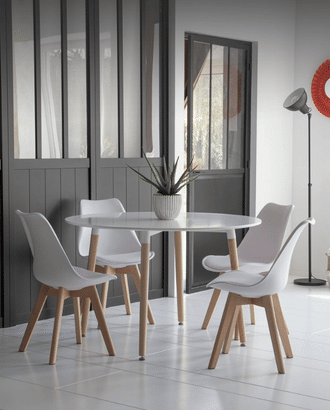 Ensemble table et chaises