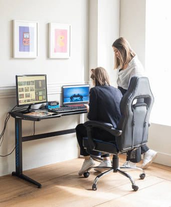 bureau et chaise gamer