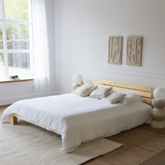 Letto in legno con testiera...