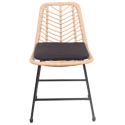Set van 2 kunststof rotan stoelen met kussens OKA