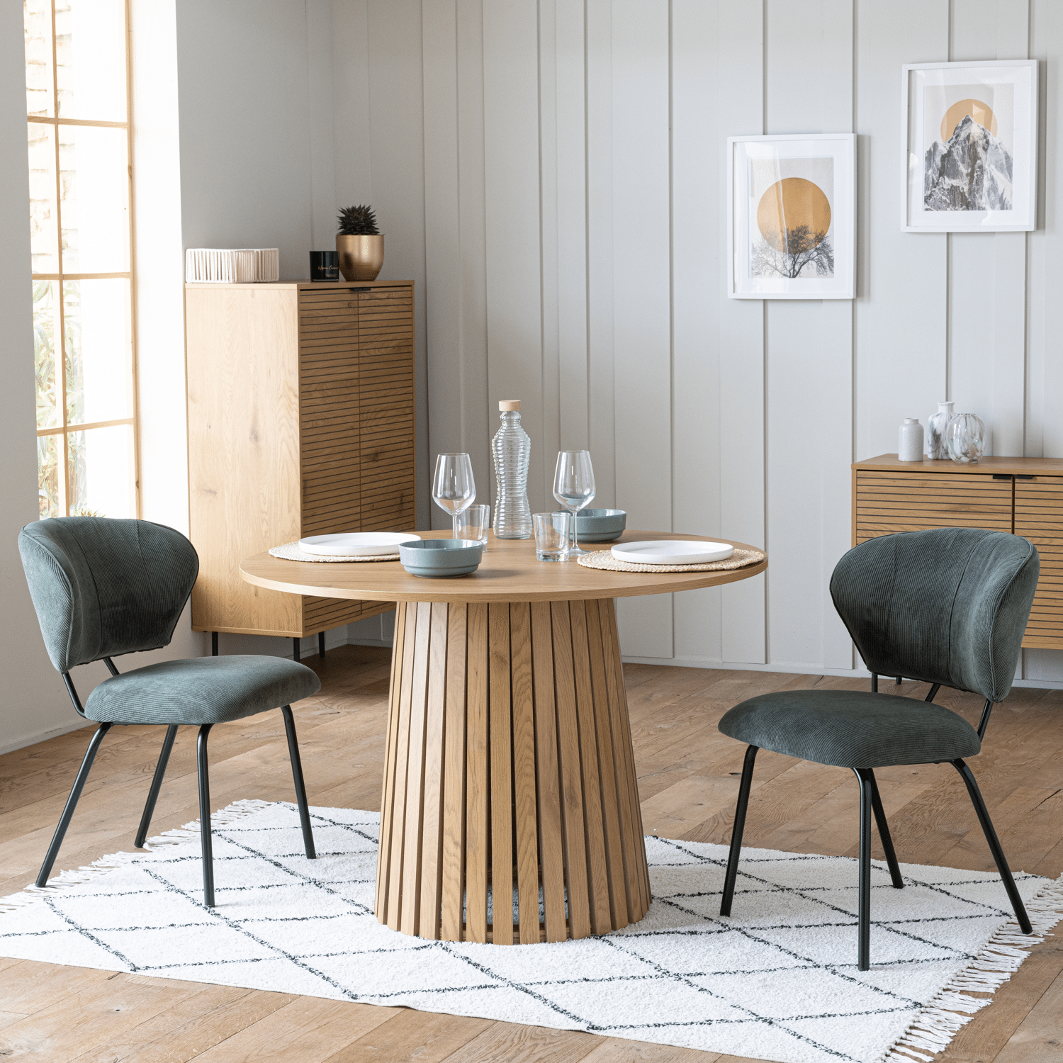 Set van 2 NILSA groene ribfluwelen stoelen