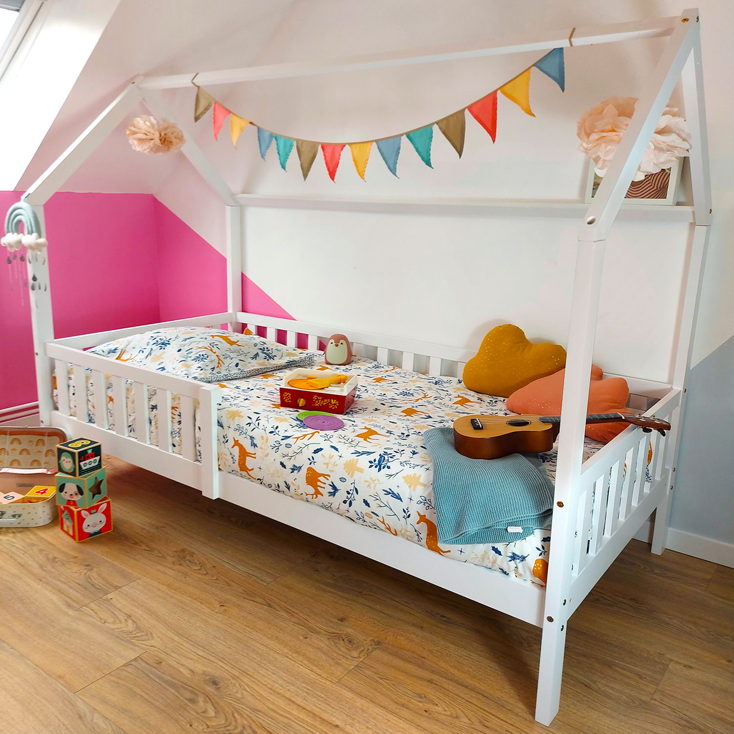 Lit cabane pour enfant 190x90cm blanc MARCEAU