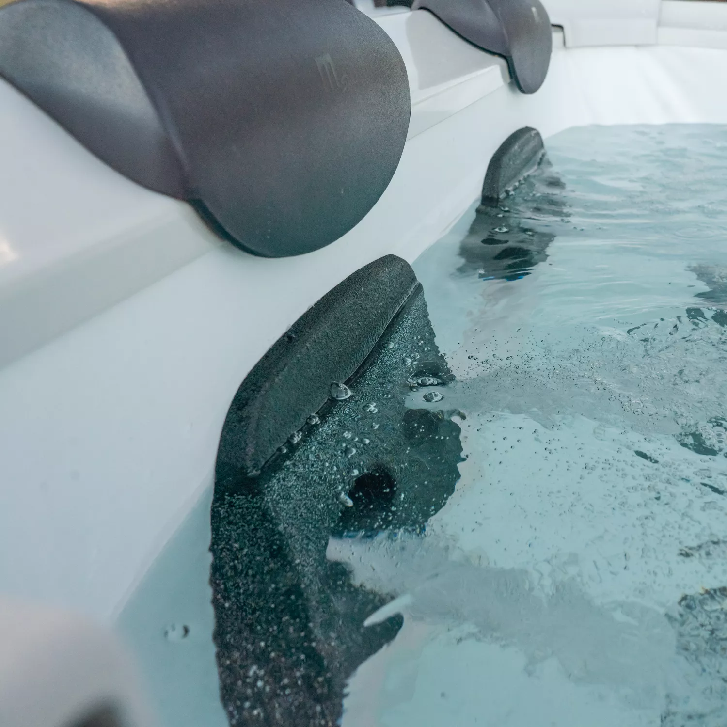 MSPA - Spa rigide connecté carré 160cm OSLO - 6 places