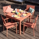 Salon de jardin VENEZIA extensible 90/180 en textilène terracotta 8 places - aluminium terracotta