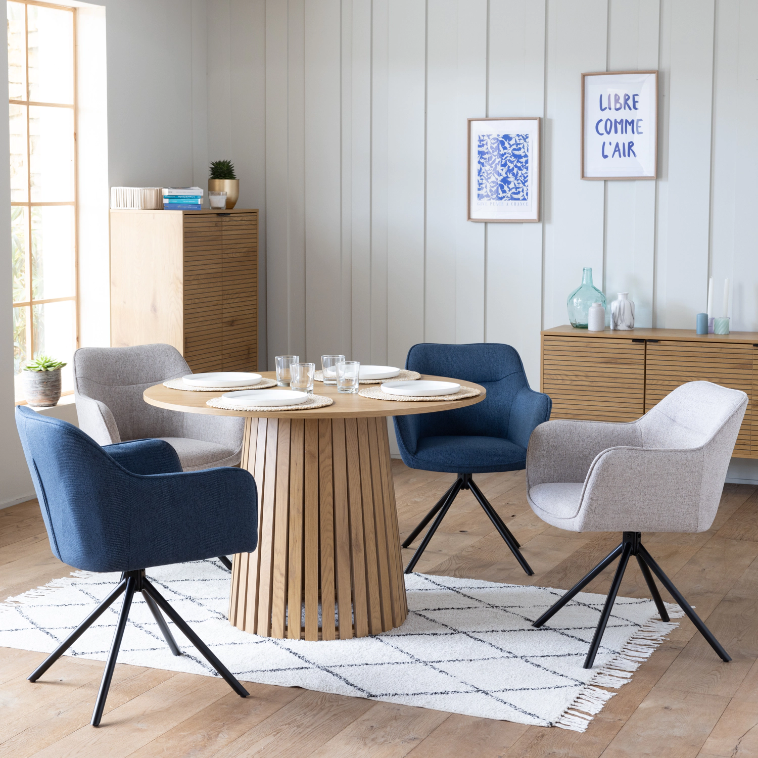 Set van 2 blauwe stoffen stoelen DANNA