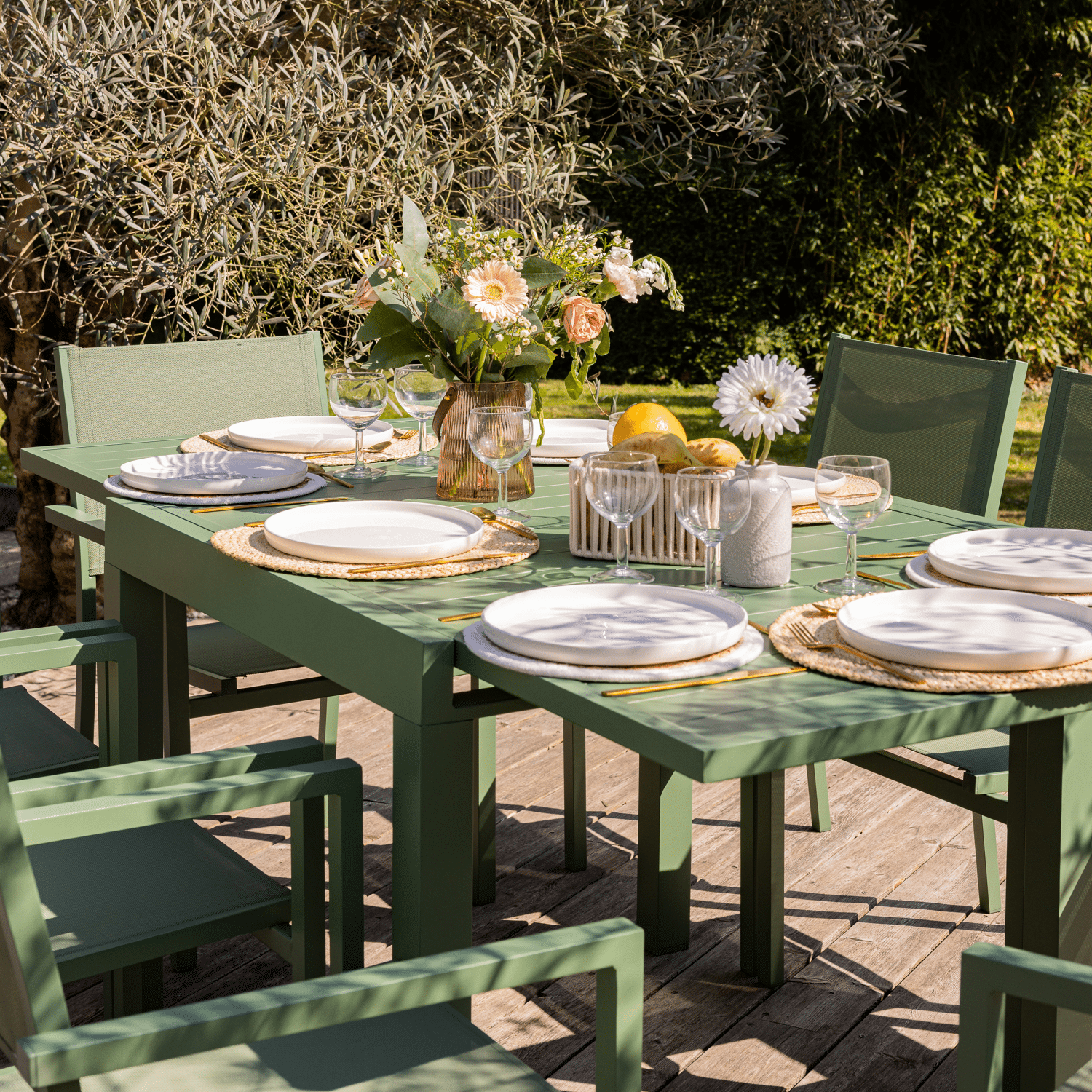 VENEZIA uitschuifbare tuinset 90/180 in saliegroen textilene 8-zits - saliegroen aluminium