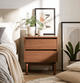 Table de chevet en bois foncé