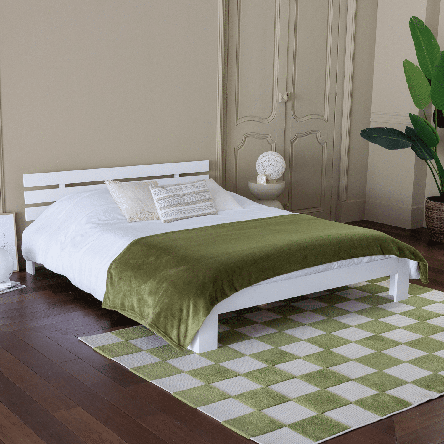 Houten bed met hoofdbord 160x200cm wit FINN