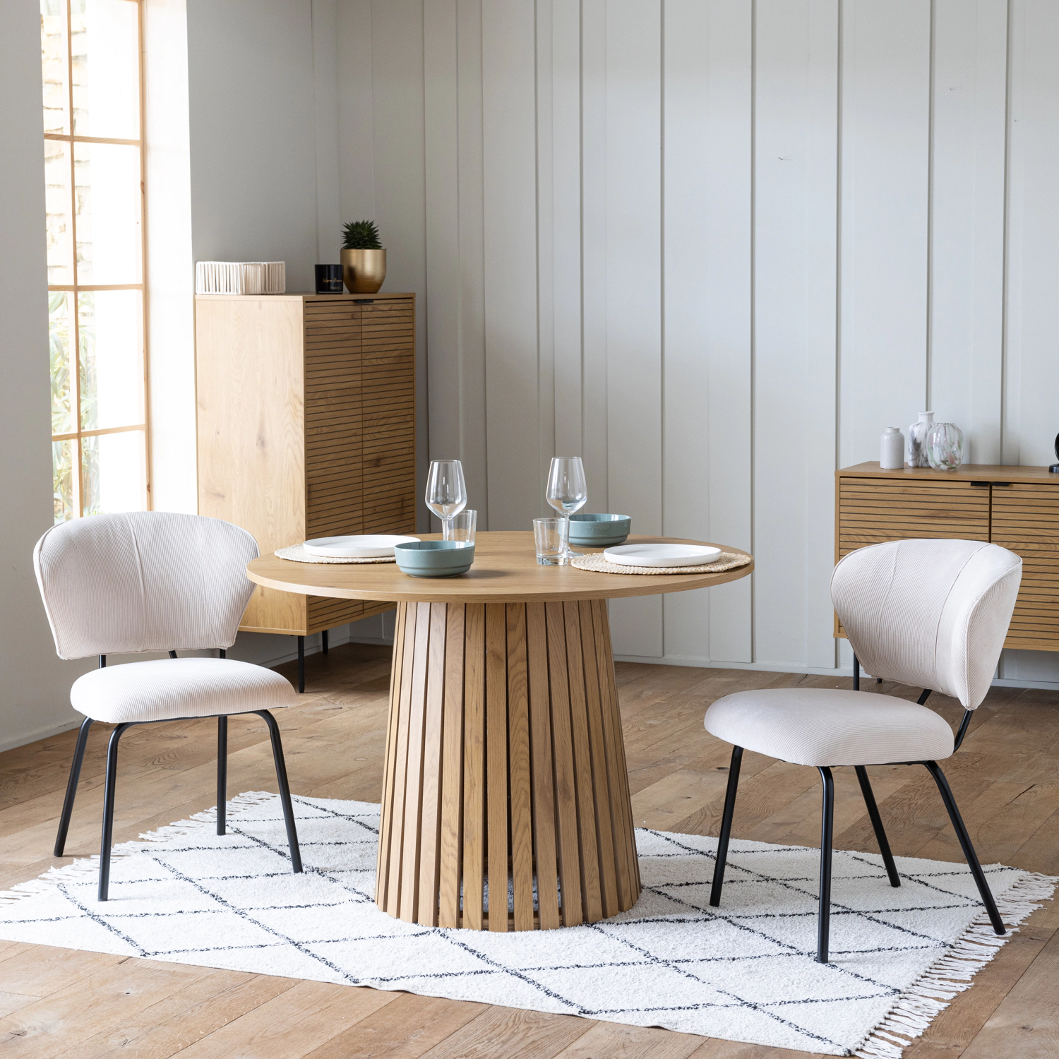 Set van 2 NILSA beige ribfluwelen stoelen