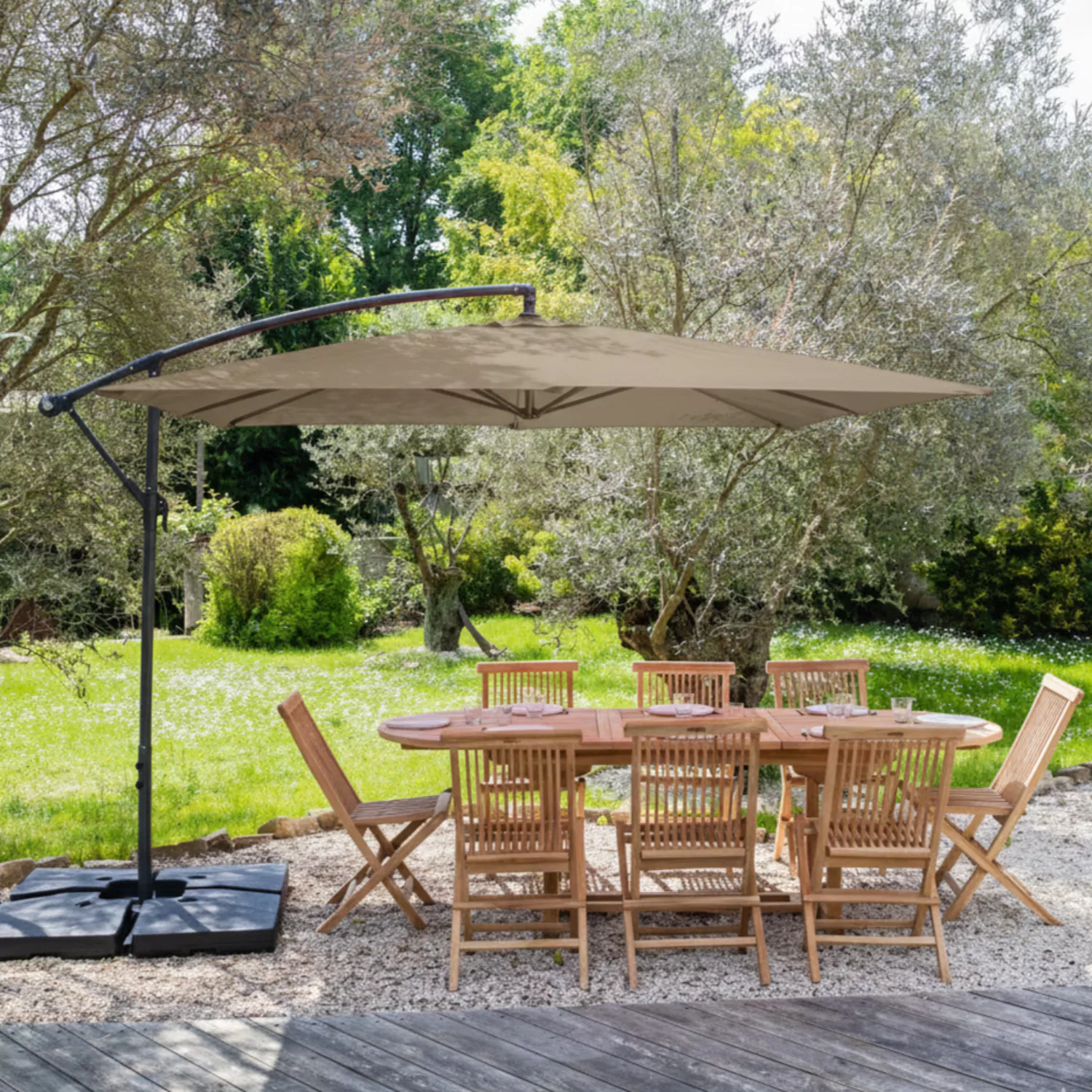 Freistehender Sonnenschirm MOLOKAI quadratisch 2,7x2,7m taupe