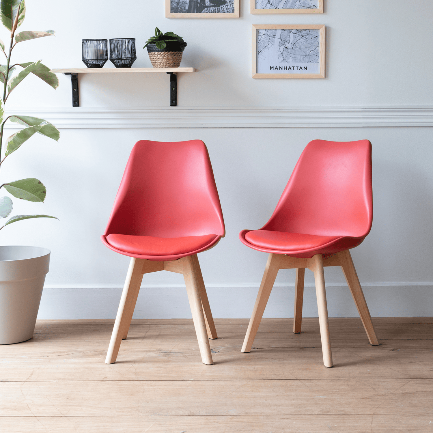 Pack de 2 sillas escandinavas color rojo con cojín