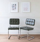 Lot de 2 chaises cantilever...
