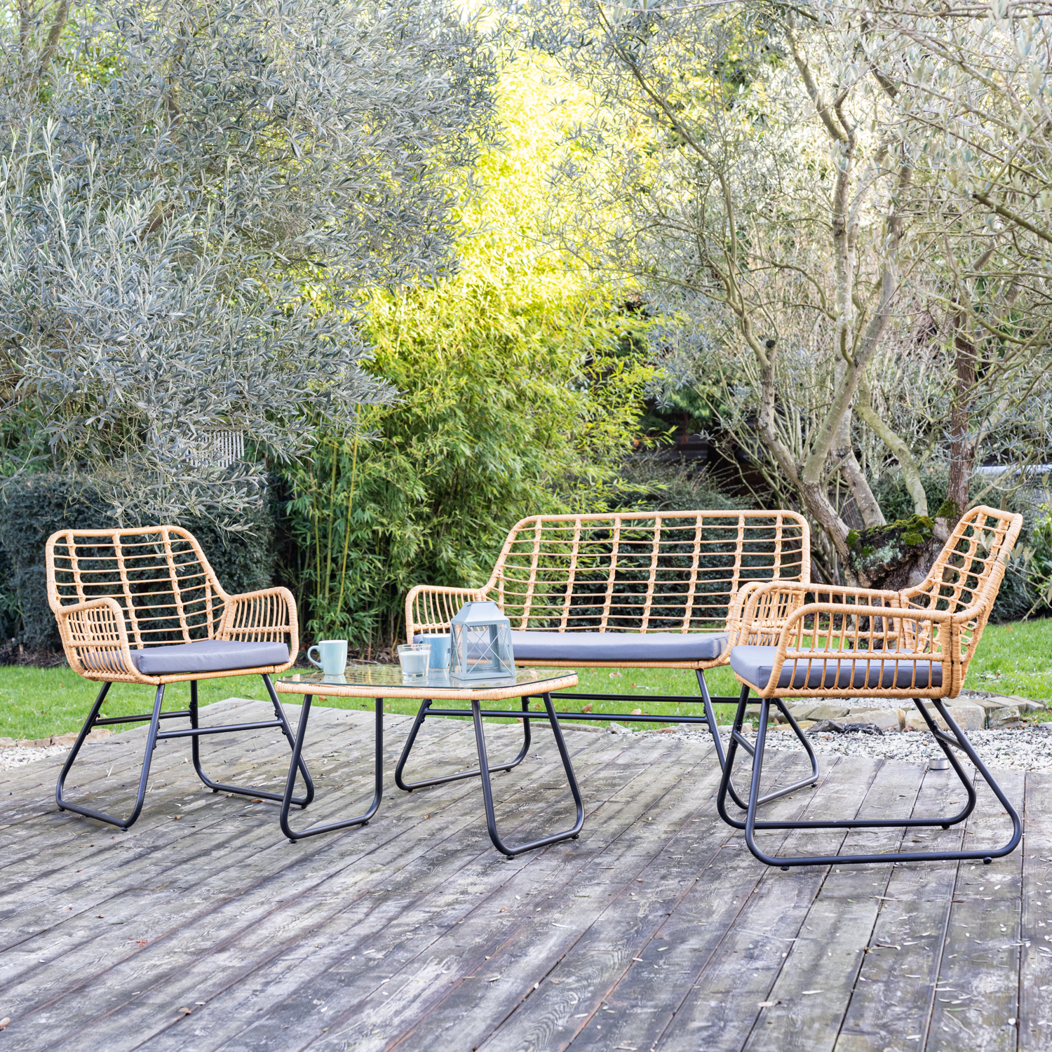 Set di mobili da giardino TIGA in resina intrecciata 4 posti - cuscini grigi