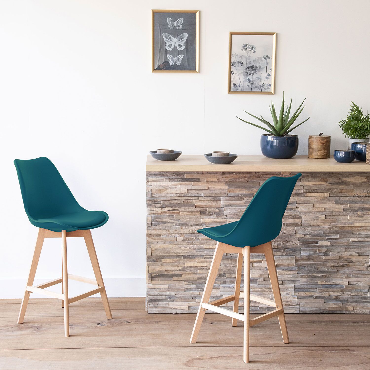 Pack de 2 taburetes escandinavos SVEN azules con cojín