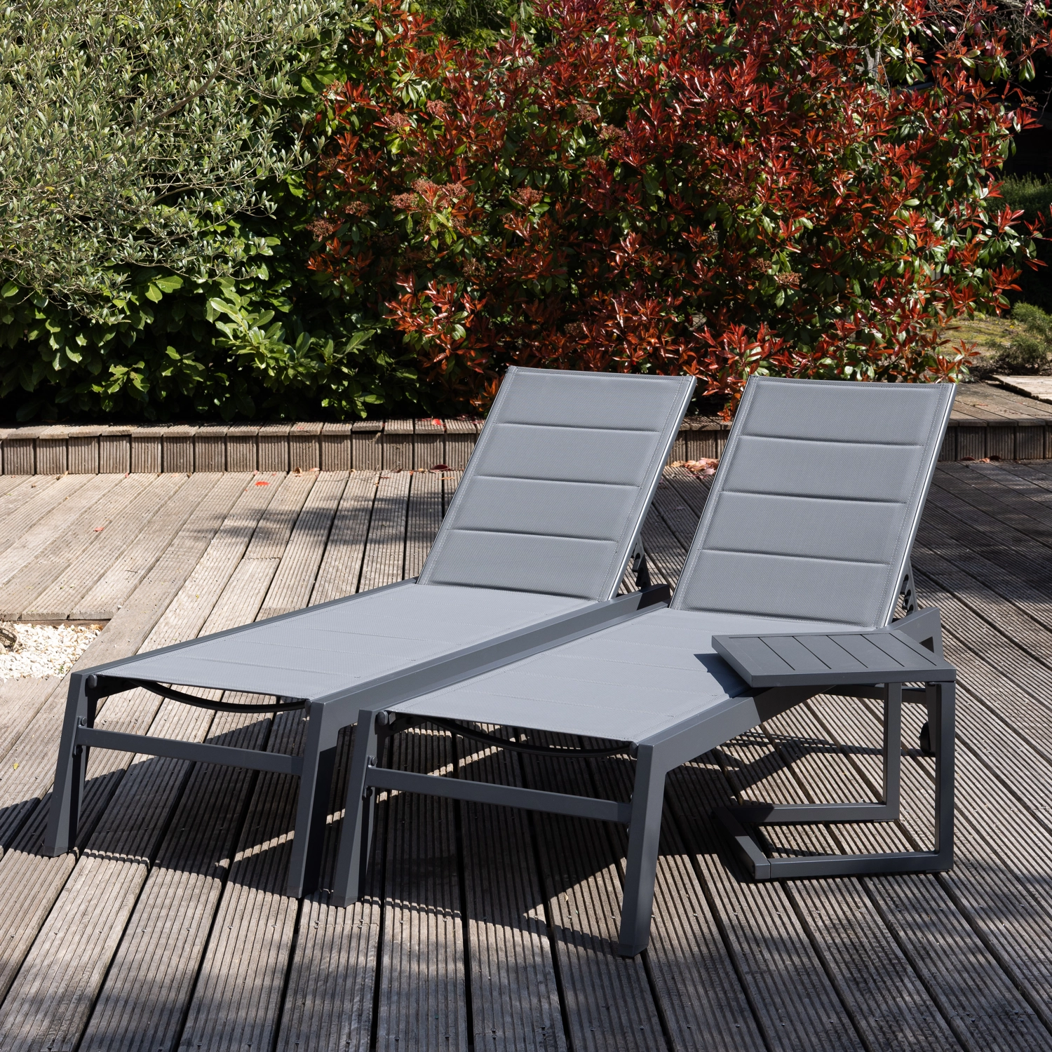 Set di 2 lettini BARBADOS in textilene grigio e tavolino - alluminio grigio antracite