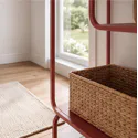 Console design en métal rouge carmin