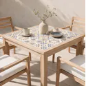 Mesa de jardim de 4 lugares e cadeiras em acácia e cerâmica