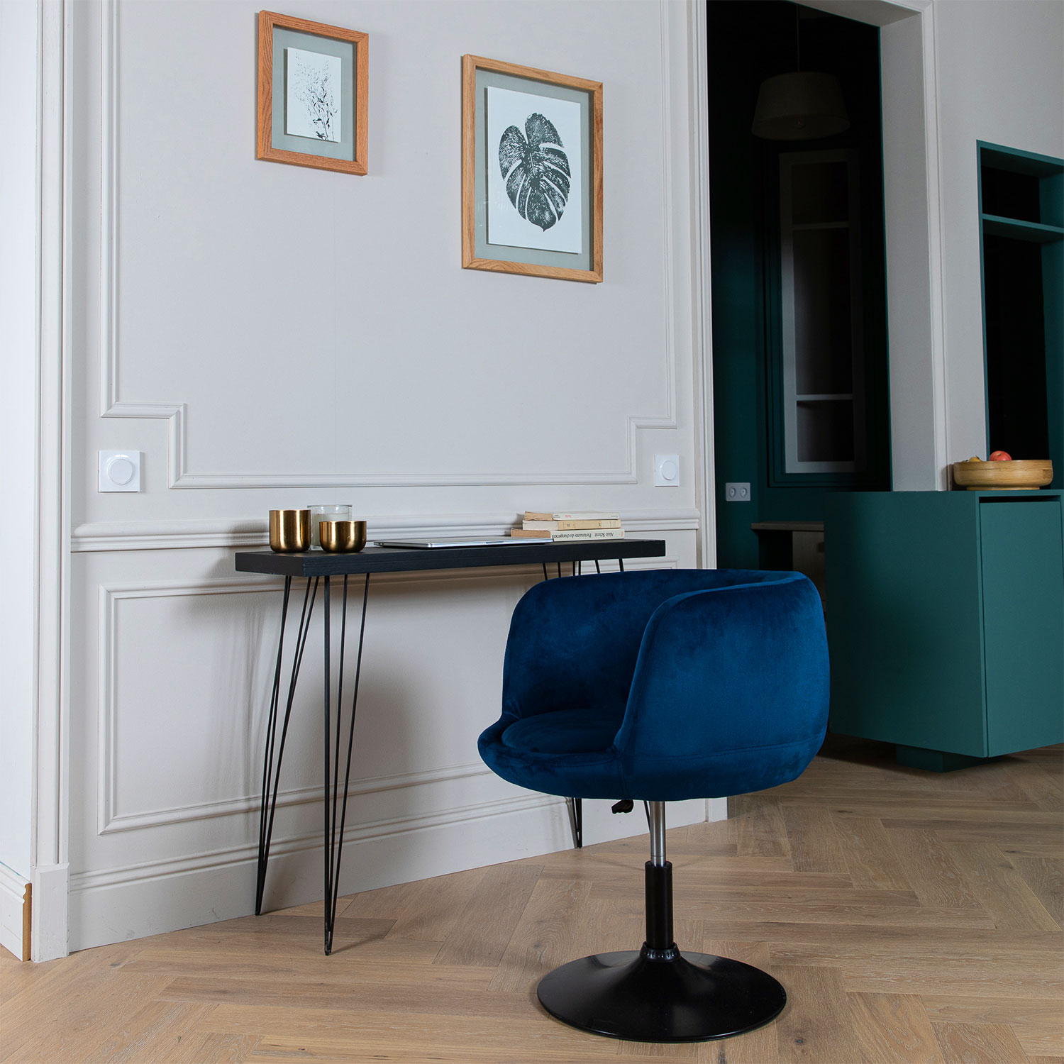 Tabouret de bar en velours bleu NOLAN