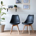 Set van 2 zwarte NORA Scandinavische stoelen met kussen