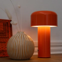 Lámpara de mesa LED naranja MIRA
