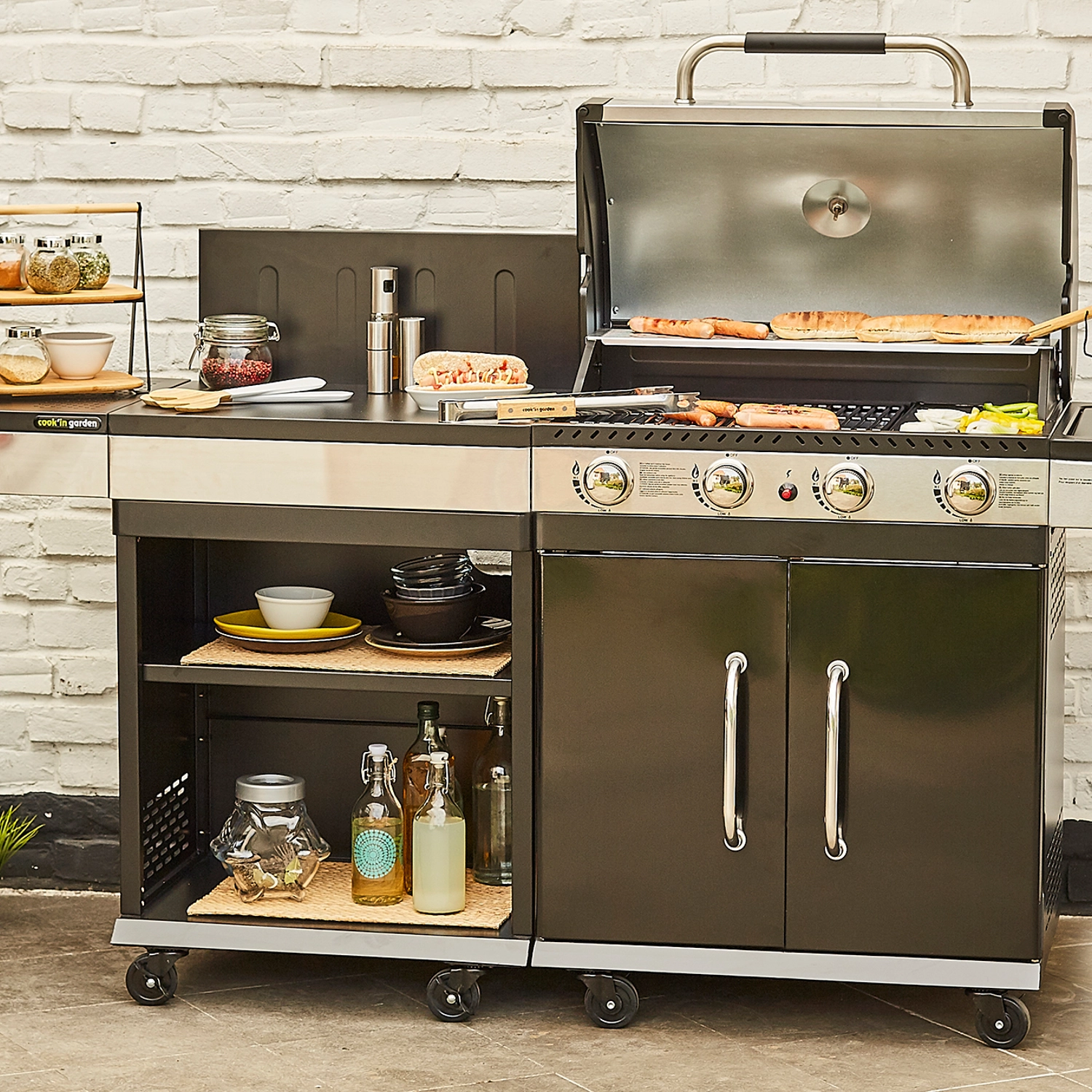COOK'IN GARDEN - Barbecue au gaz FIDGI 4 avec desserte