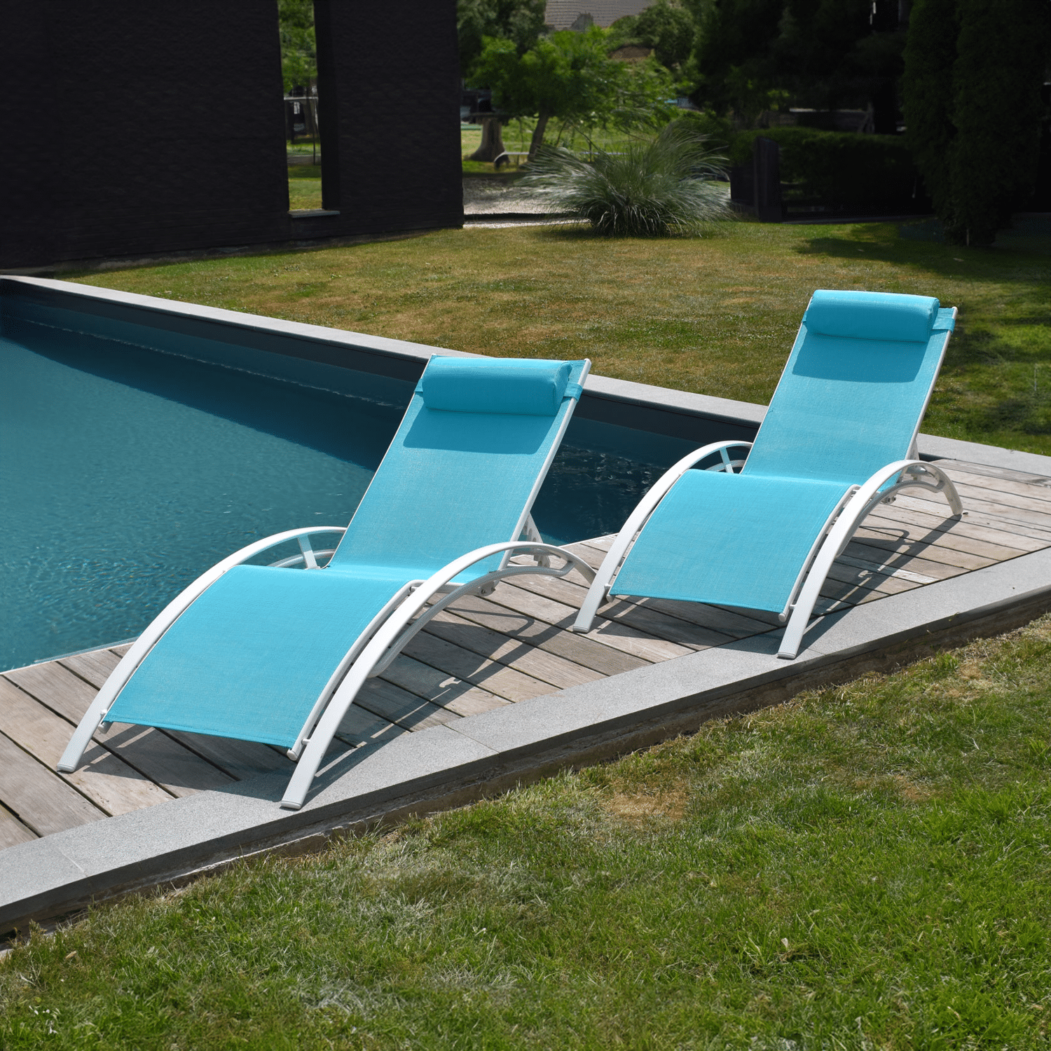 Set di 2 sedie a sdraio GALAPAGOS in textilene blu - alluminio bianco