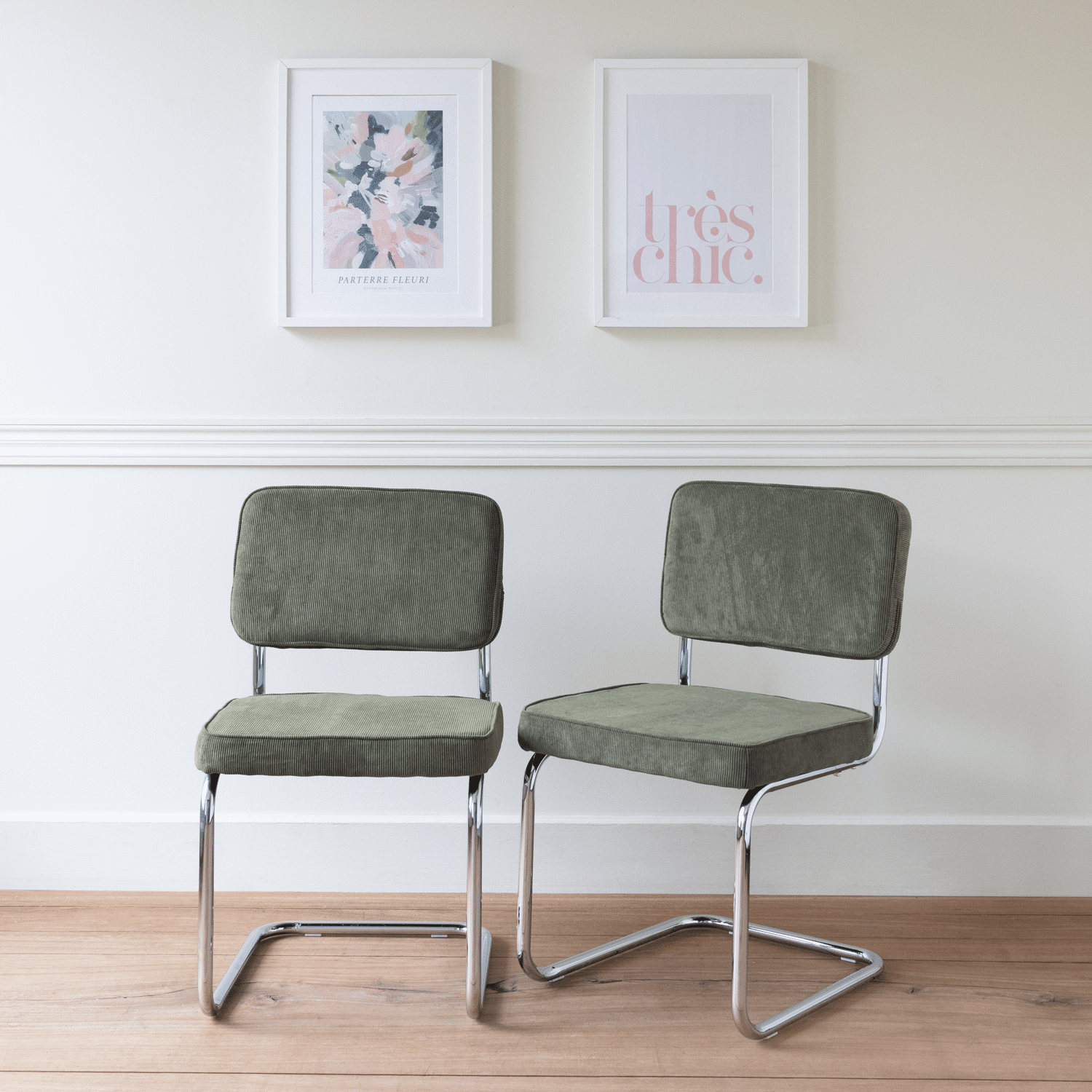 Set van 2 MARIA kaki groene corduroy sledestoelen