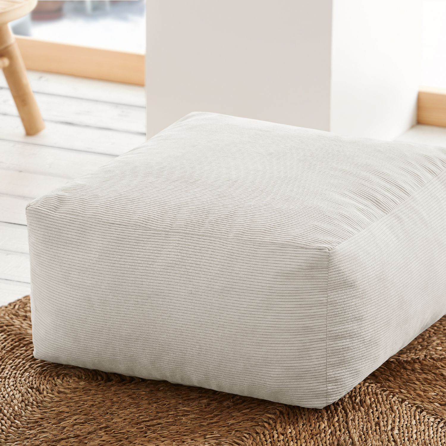 Puff cuadrado de pana beige 50x50cm Desert