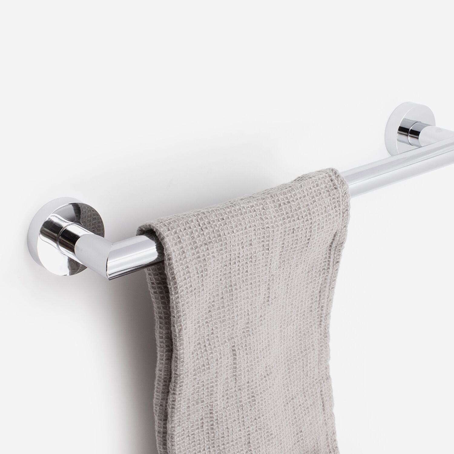 Porte-serviette mural Hotel en inox et fixations en laiton chromé