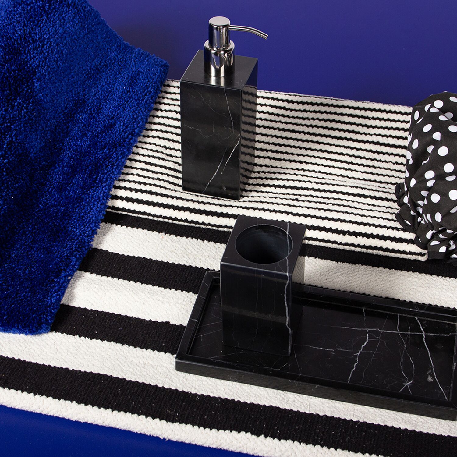 Grand plateau en marbre noir véritable