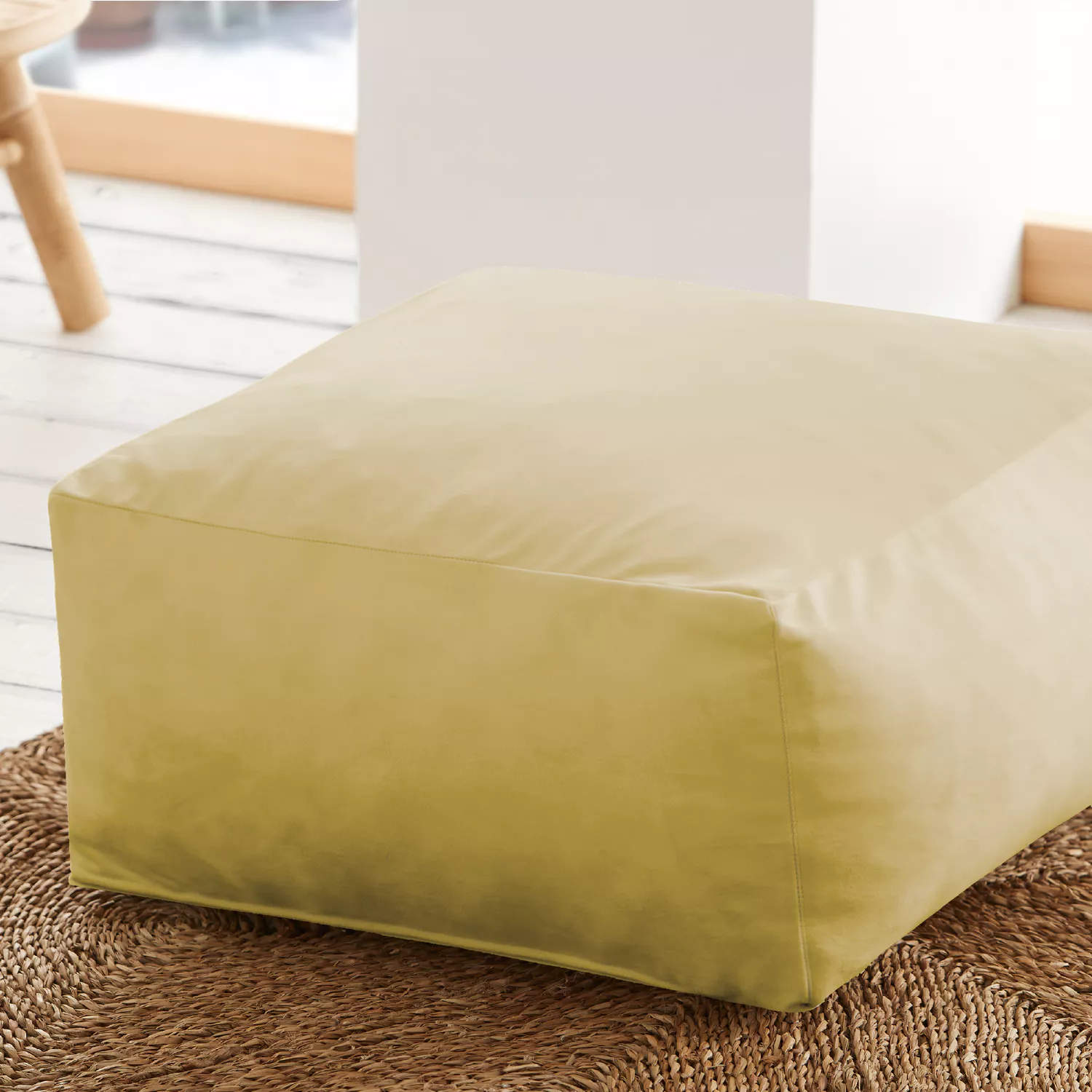 Pouf carré en velours vert anis 50x50cm - PALAU